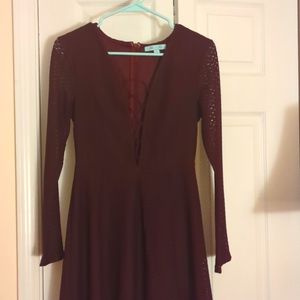 She&Sky Burgundy lace dress